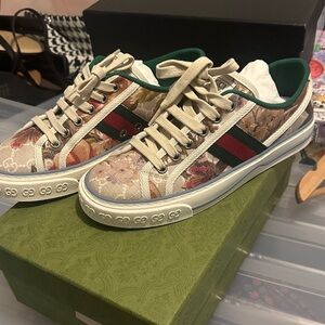 Gucci Beige Floral Sneakers with Red and Green Accents